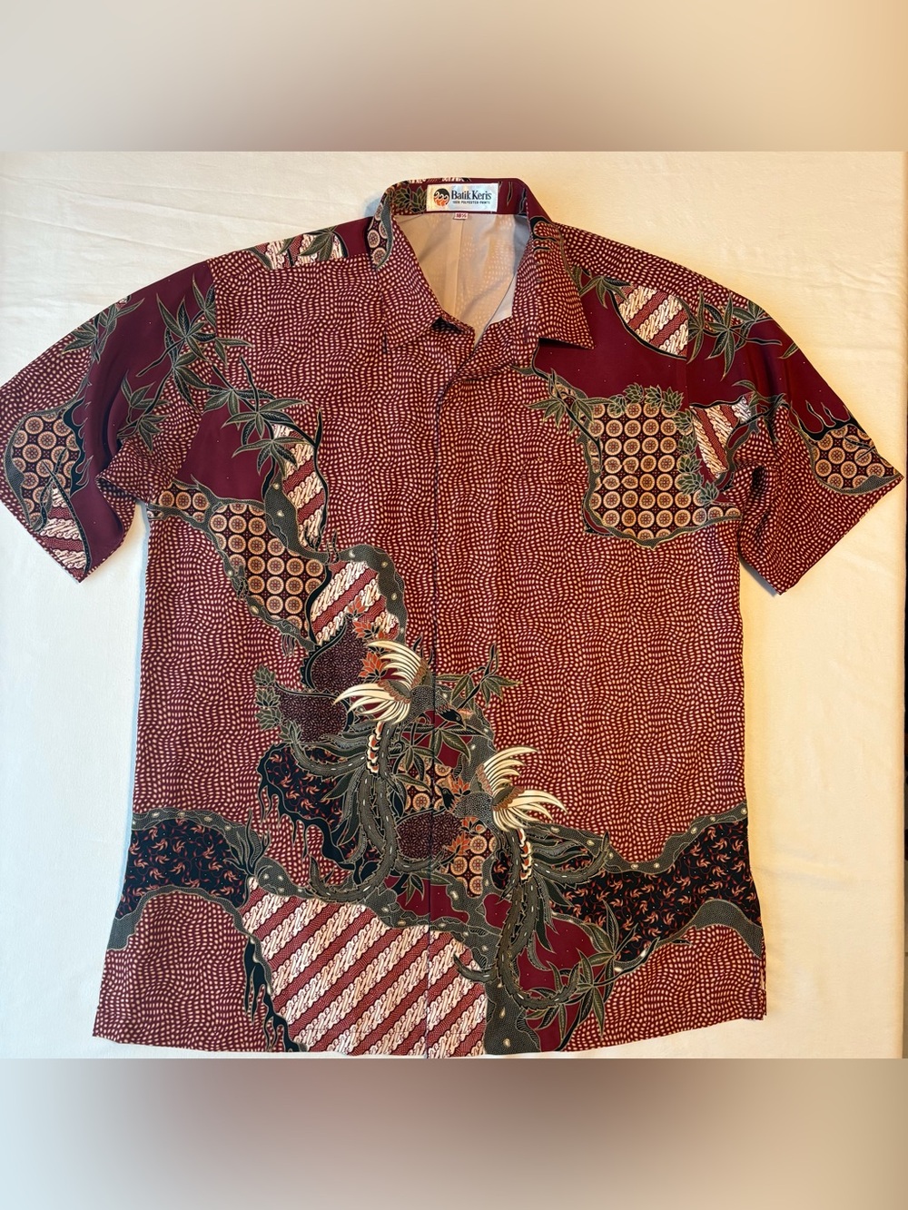 Batik Keris Indonesian Button Down Shirt Men’s 16 1/2 Short Sleeve Maroon